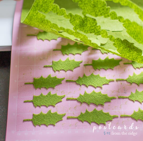 felt leaves on cricut cutting mat