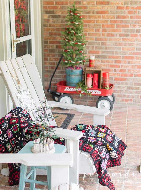 Cozy Christmas Front Porch with Colorful Vintage Finds