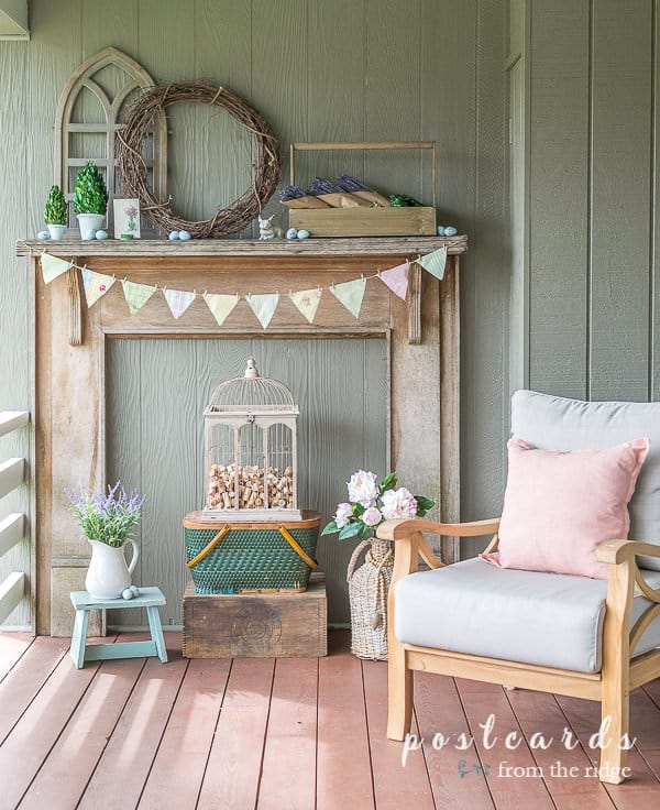 Rustic Spring Mantel Decor with Flowers and Vintage Finds