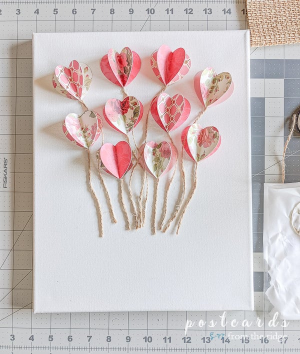 3D Paper Hearts Paper Craft - DIY Inspired