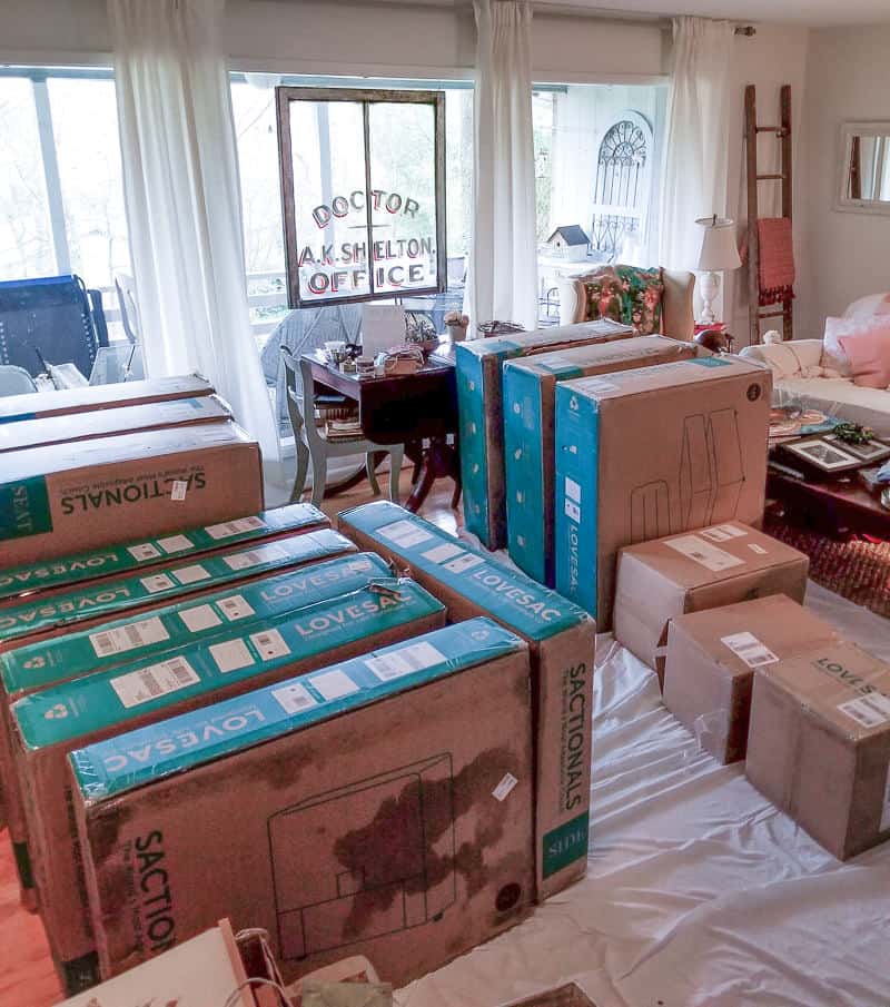 Sofas delivered online in a box