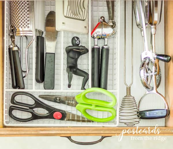 kitchen drawer organization and liner