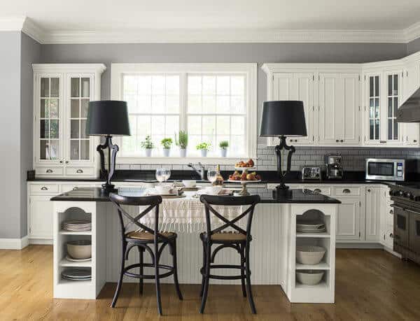 Benjamin Moore Simply White Kitchen Cabinets