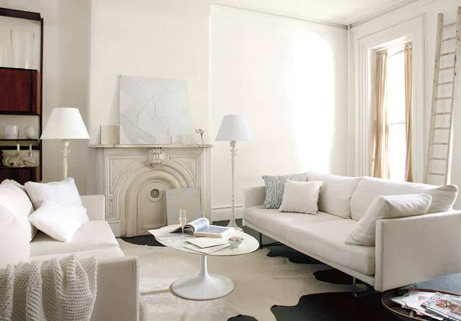 benjamin moore simply white living room